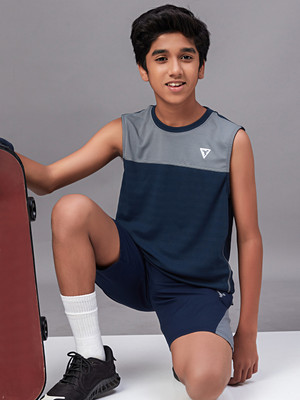 TECHNOSPORT Boys Colorblock Polyester Slim T Shirt(Blue, Pack of 1)