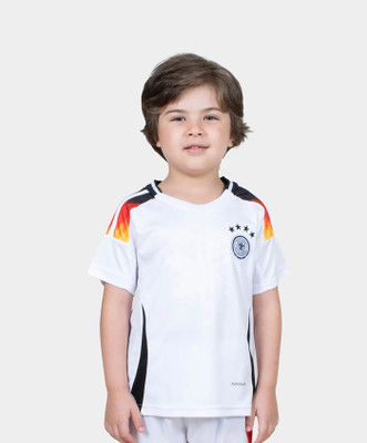 BUGOAT Boys & Girls Printed Polyester Regular T Shirt(White, Pack of 1)