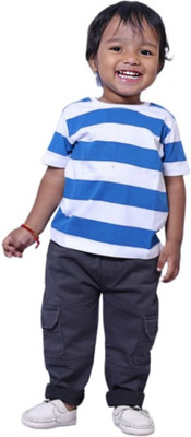 Kidzz Boys Solid Cotton Blend Regular T Shirt(Blue, White, Pack of 1)