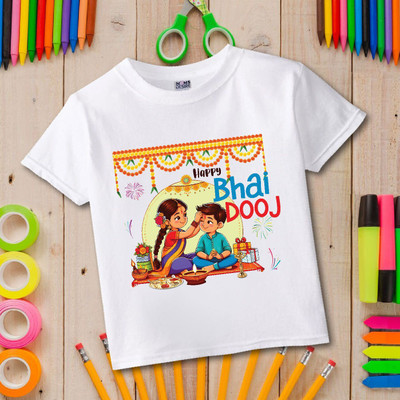 MOMS DESIRE Baby Boys & Baby Girls Self Design Cotton Blend Regular T Shirt(White, Pack of 1)