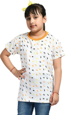 KAVYA Girls Graphic Print Polycotton Regular T Shirt(White, Pack of 1)