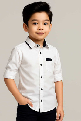ZOYA CREATION Boys Checkered Cotton Blend Slim T Shirt(White, Pack of 1)