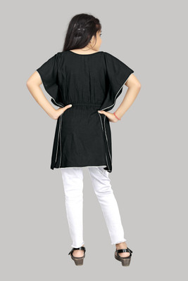 Tinyworld Girls Casual Rayon Kaftan Top(Black, Pack of 1)