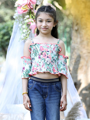 CUTIEKINS Girls Casual Polyester Crop Top(White, Pack of 1)