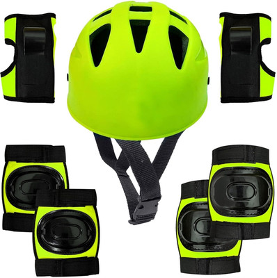 STYRKR Protective Set for Cycling Skateboard Skating Scooter Age 3 to 7 Year (Small) Skating Kit