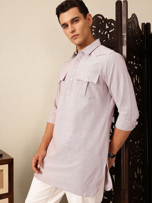 House of Pataudi Men Solid Straight Kurta(Pink)