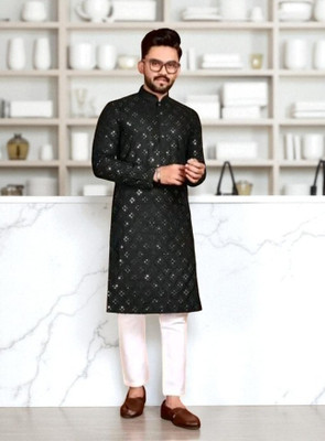 Tasva Fab Men Embroidered Straight Kurta(Black)