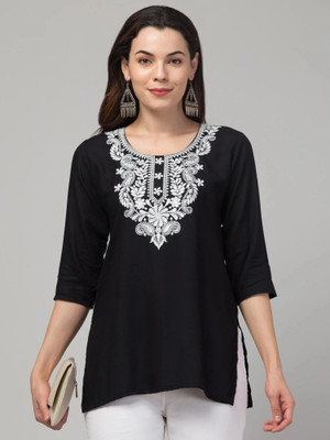 CROWN KING GARMENTS Women Embroidered Straight Kurta(Black)