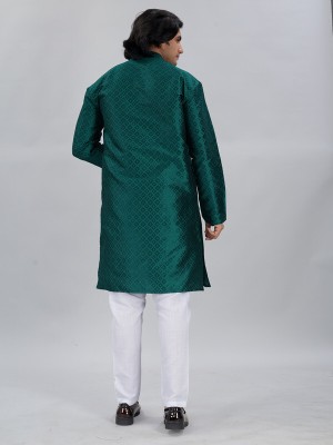 trueoath Men Kurta Pyjama Set