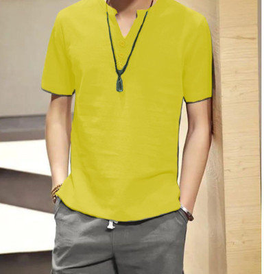 ZAKOD Men Solid High Low Kurta(Yellow)