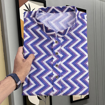 Lazzly Men Printed Straight Kurta(Blue)