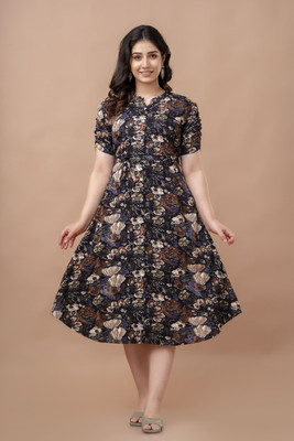 AARIKAARI Women Printed A-line Kurta(Black)