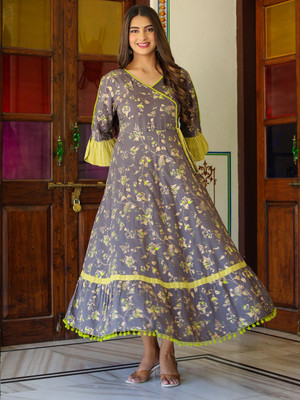 Yash Gallery Women Floral Print Anarkali Kurta(Grey)