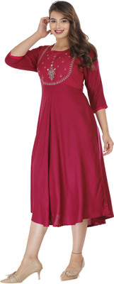 GULJAR FASHION Women Embroidered A-line Kurta(Maroon)