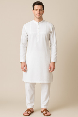 harshringar Men Kurta Pyjama Set