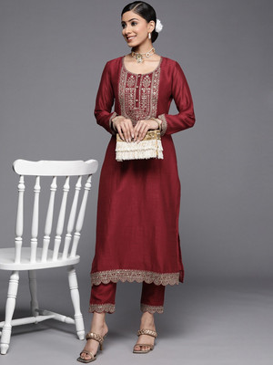 LIBAS Women Embroidered Straight Kurta(Maroon)