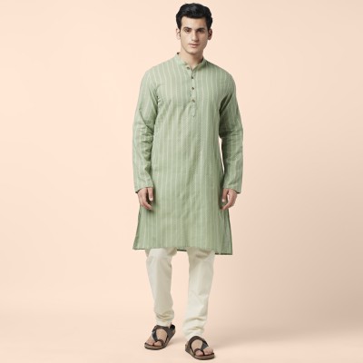 Indus Route by Pantaloons Men Self Design Straight Kurta(Green)