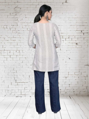Rangrasiya Creation Women Striped A-line Kurta(White)