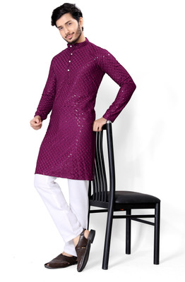 VividStyle Men Embroidered Straight Kurta(Purple)