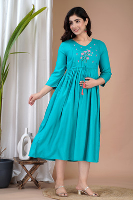 Looklux Women Self Design Flared Kurta(Blue)