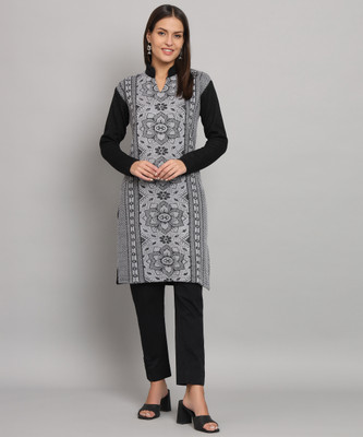 young threads collection Women Printed Straight Kurta(Grey)