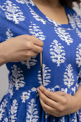 Zyla Women Fit and Flare Blue, White Below Knee Dress