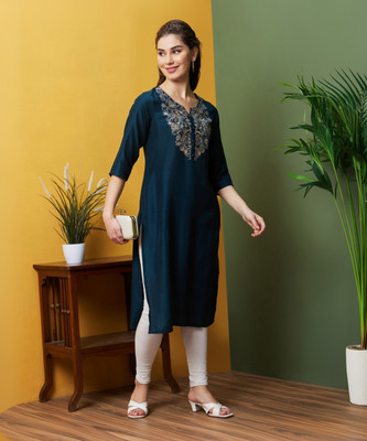 Globus Women Floral Print Straight Kurta(Blue)