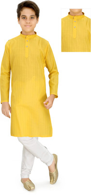 VALAKI Boys Solid Straight Kurta(Black, Silver)