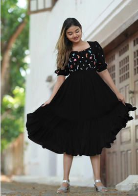 MilMack Enterprise Women Embroidered Anarkali Kurta(Black)