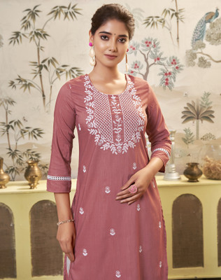 Skylee Women Chikan Embroidery, Embellished, Dyed/Ombre Straight Kurta(Pink)