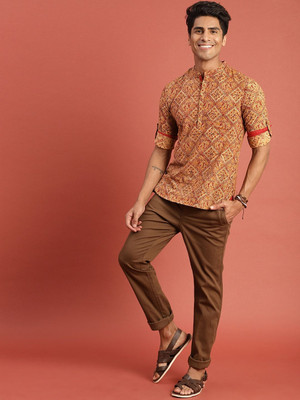 Taavi Men Printed Straight Kurta(Yellow)