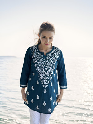 Elaasa Women Chikan Embroidery Straight Kurta(Dark Blue, White)