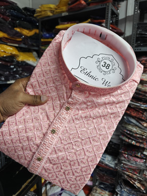 VividStyle Men Embroidered Straight Kurta(Pink)