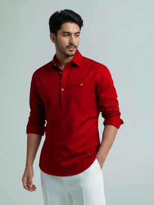 Vashuqi Men Solid A-line Kurta(Red)