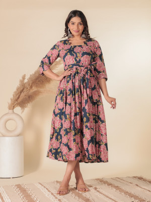 Aramya Women Floral Print Flared Kurta(Blue)