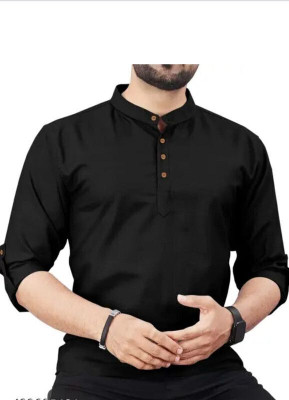 StoneHeart Men Solid Straight Kurta(Black)