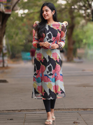 Sun Fashion And Lifestyle Women Printed Straight Kurta(Black)