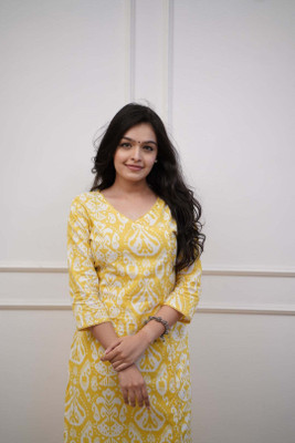 BRUNT SUGAR Women Printed Straight Kurta(Yellow)