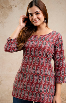Surhi Women Printed Straight Kurta(Multicolor)