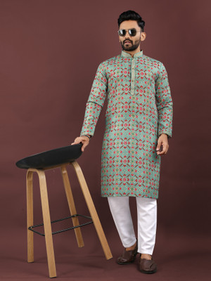 Arister Men Printed Straight Kurta(Multicolor)