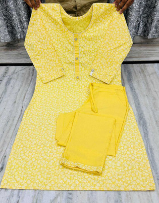 One clique shop Women Floral Print A-line Kurta(Yellow)