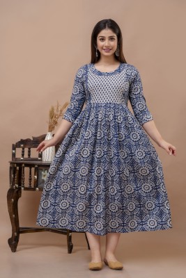 Murli Kurti Women Printed Anarkali Kurta(Blue, White)