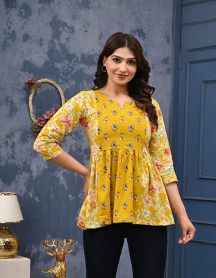 LabelAdrija Women Floral Print, Printed Anarkali Kurta(Yellow)