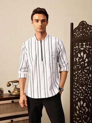 House of Pataudi Men Striped Straight Kurta(White)