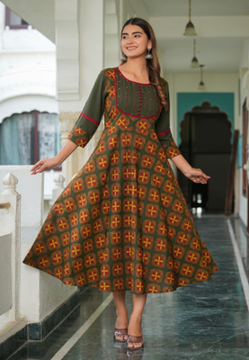 Yash Gallery Women Printed Anarkali Kurta(Green)