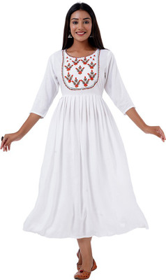 kumbhaj Women Embroidered Anarkali Kurta(White)