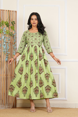 PRIYAGANI GARMENTS Women Self Design Anarkali Kurta(Light Green)