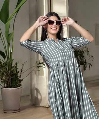 VIMCOTT Women Striped A-line Kurta(Multicolor)