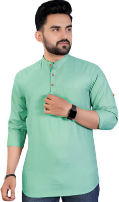 VIMASUTI Men Solid Straight Kurta(Silver)