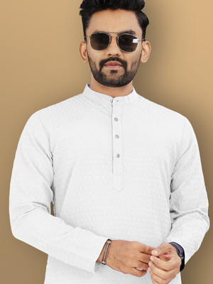 VeBNoR Men Solid Straight Kurta(White)